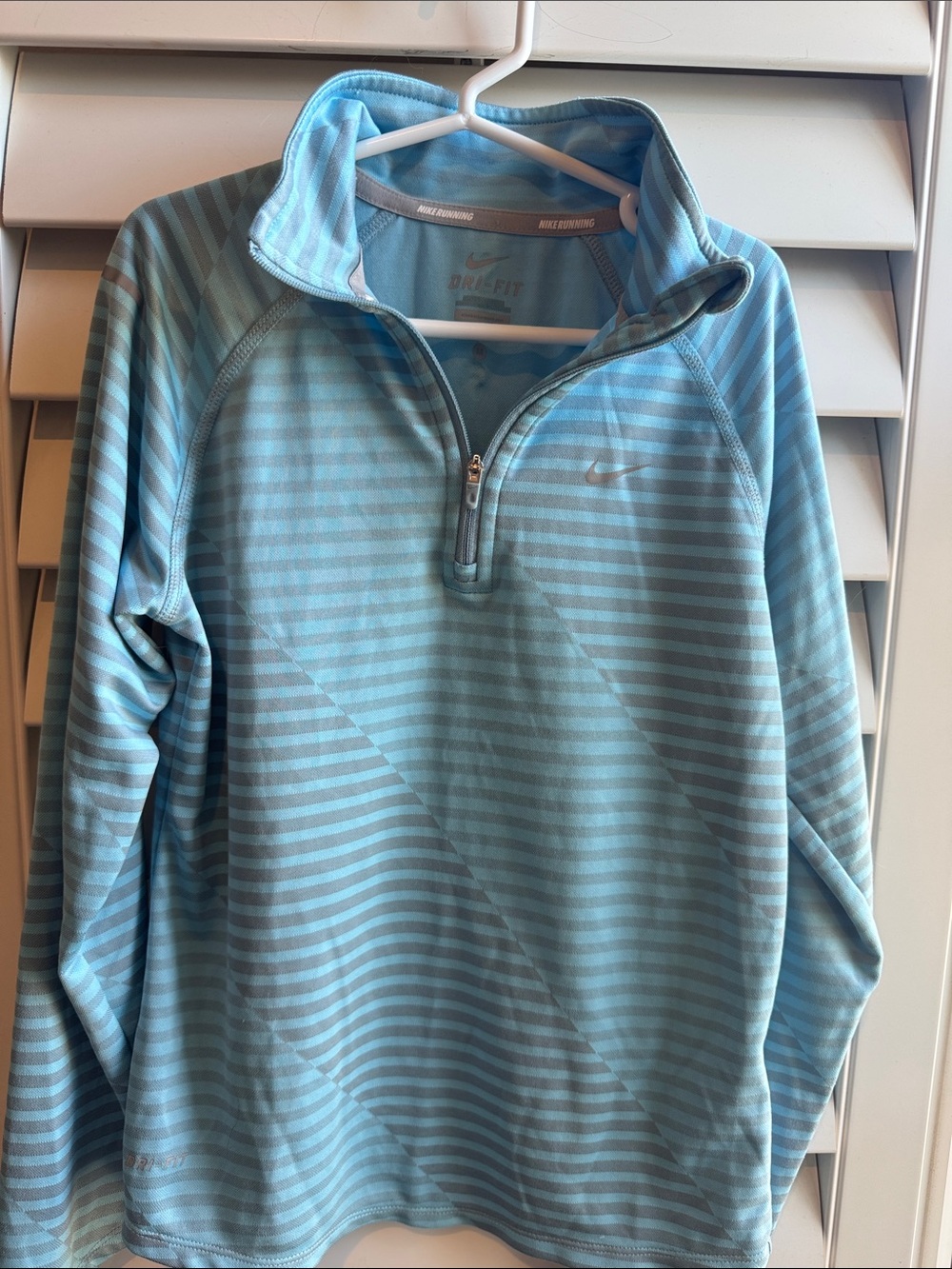Nike Men’s Light Blue Striped Dri-FIT Half-Zip Pullover